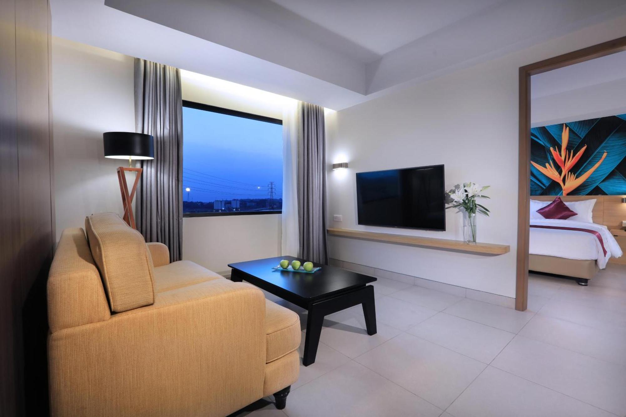 Quest Prime Cikarang By Aston Hotel Bekasi Kültér fotó